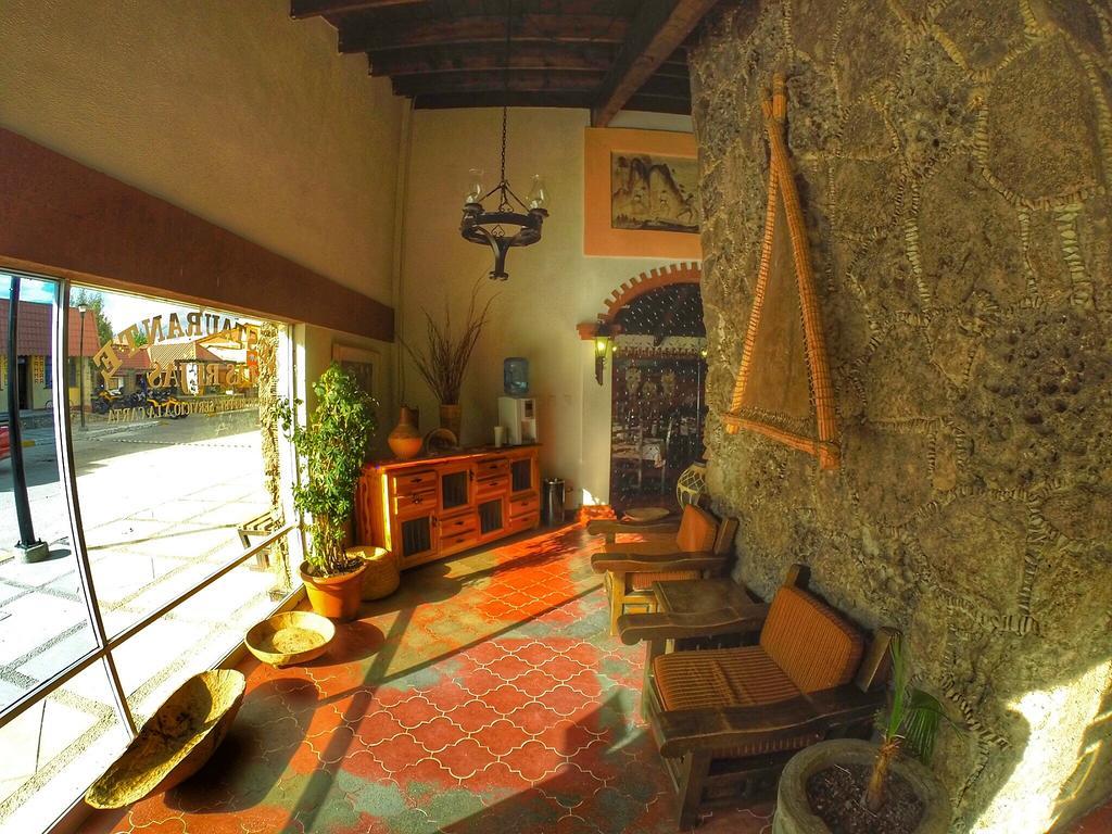 Hotel Parador Santa Cruz Creel Extérieur photo